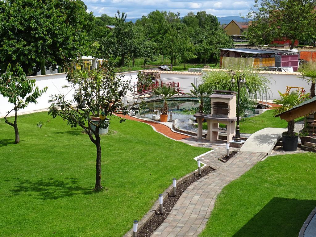 Apartment Euro AS Kappel-Grafenhausen Exterior foto